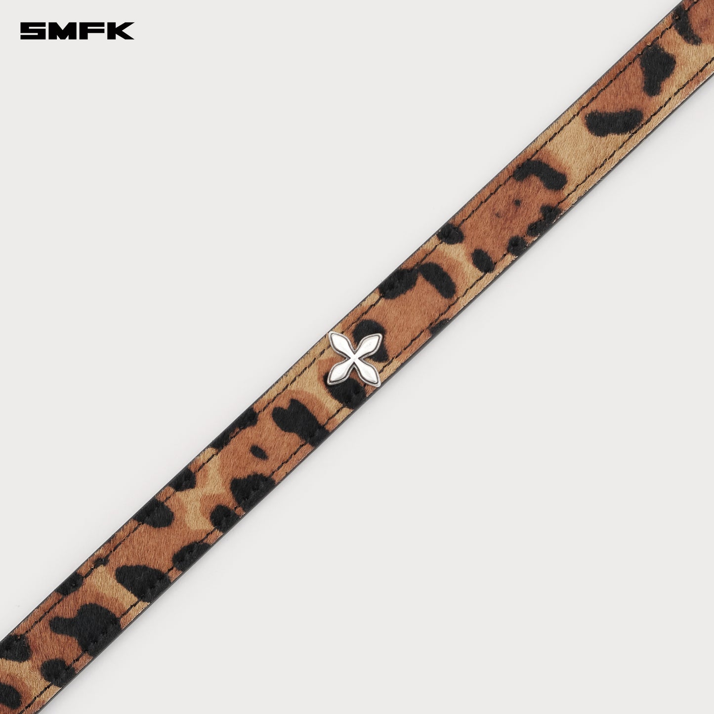 COMPASS Cross Classic Handmade Fur High Neck Loop Leopard print