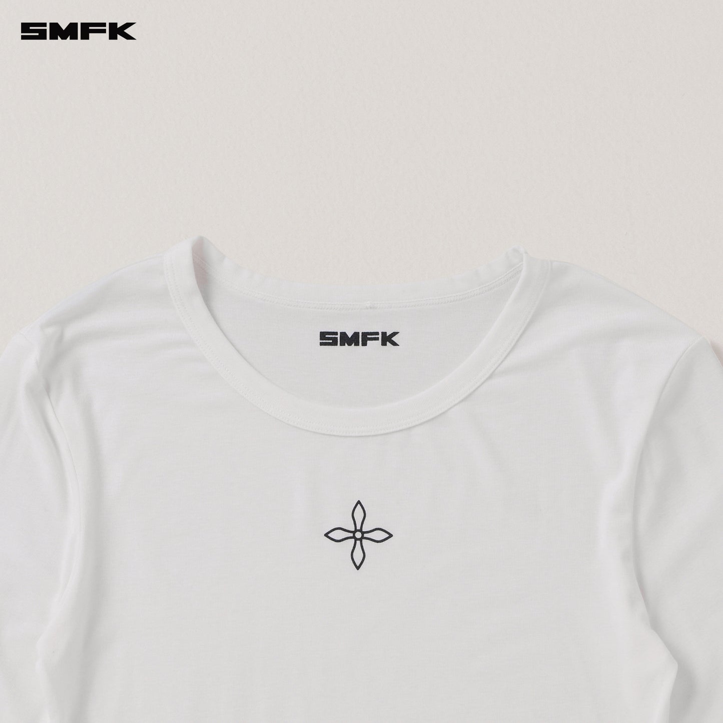 COMPASS STAMP ACETATE BODY PULLOVER/ SNOW MOUNTAIN WHITE