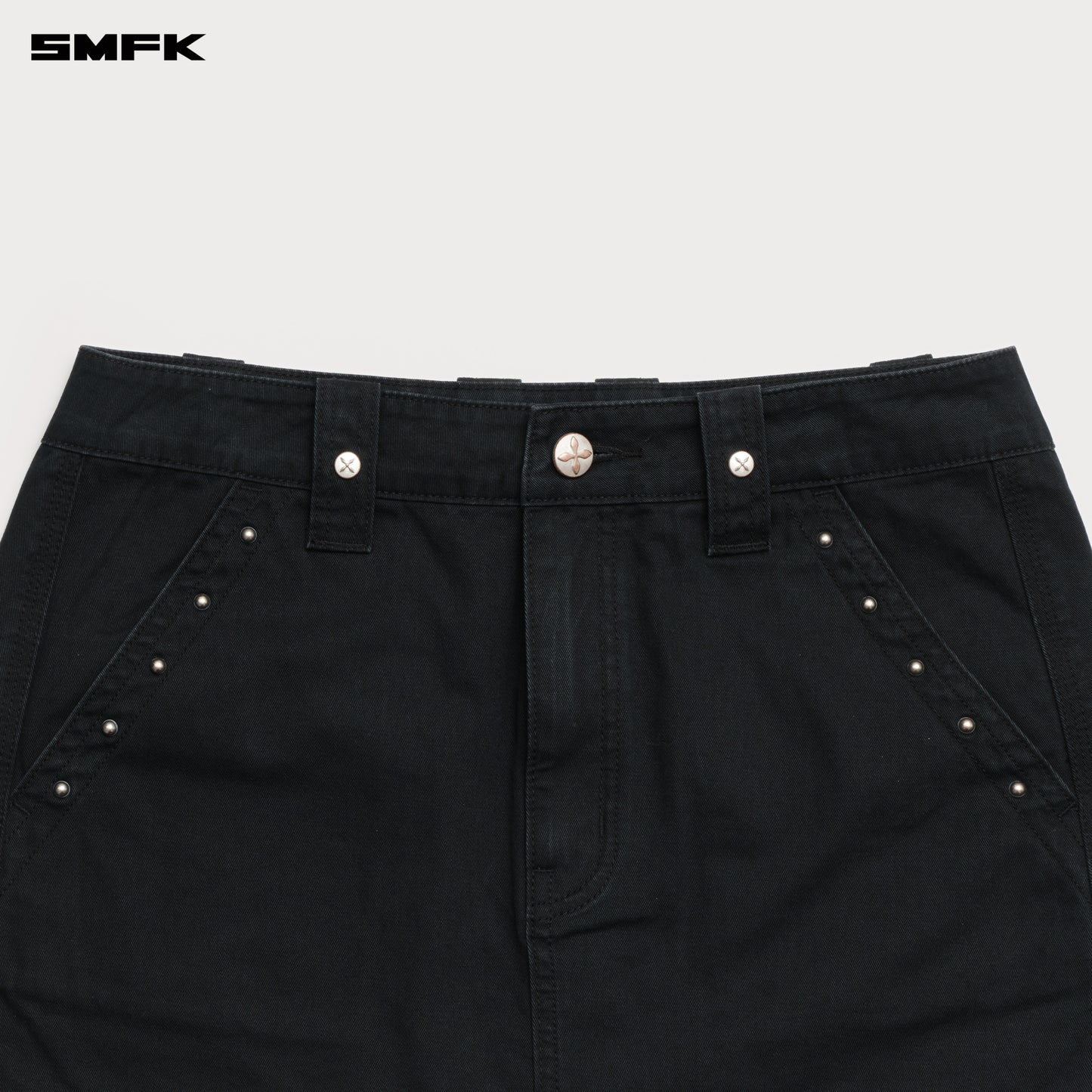 Compass Wild Cargo Skirt Wild Black