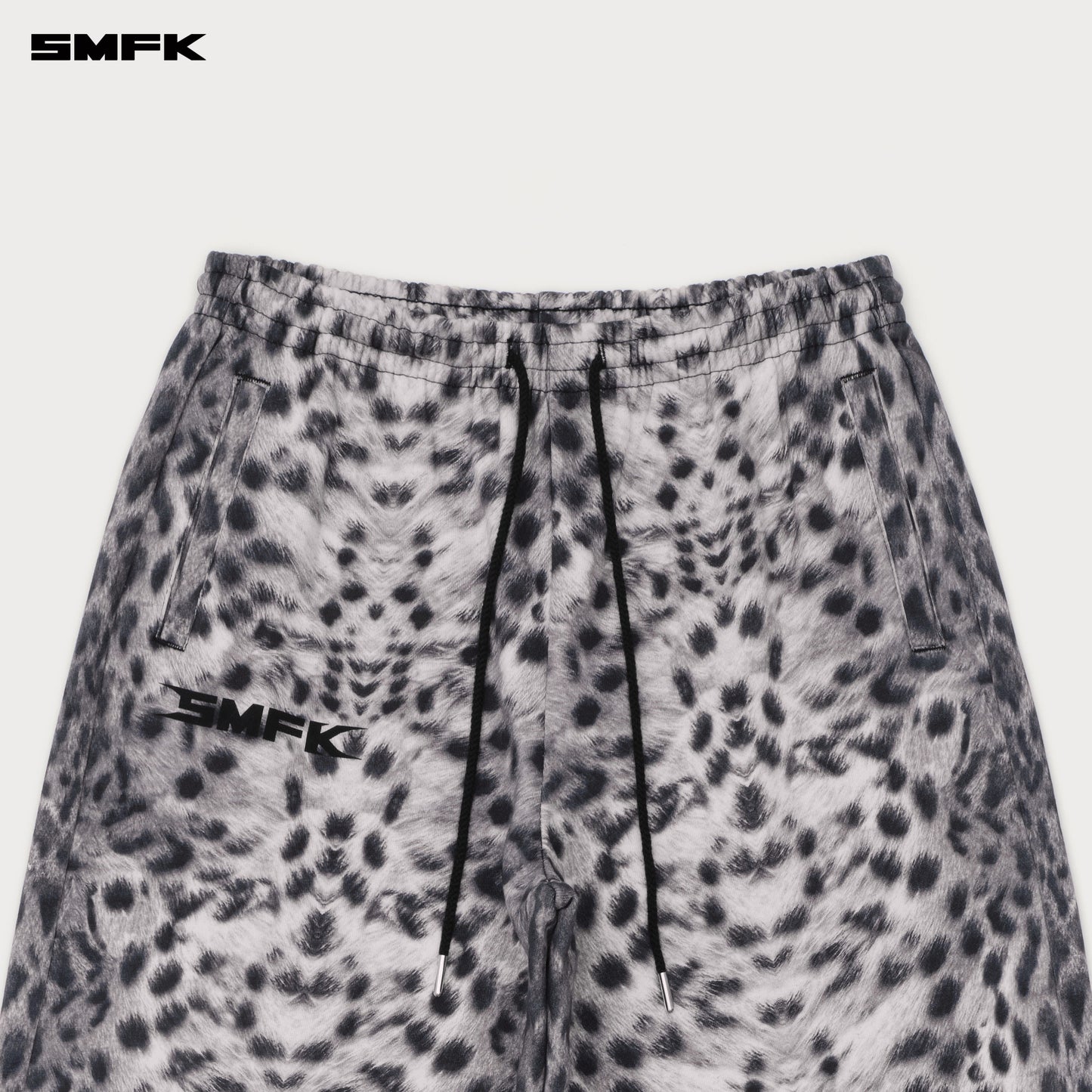 FUTURE Genetics Wide Leg Sweatpants White leopard print