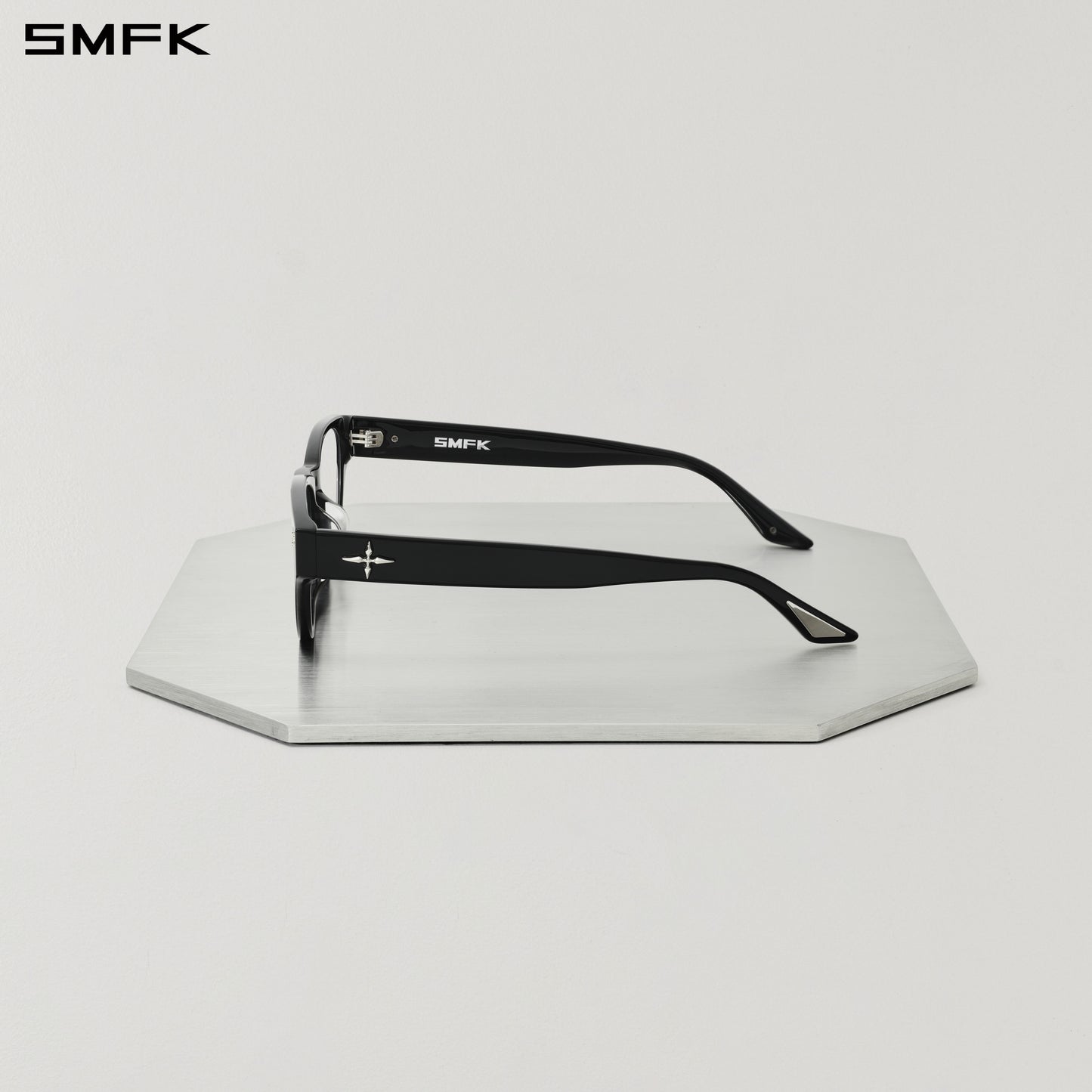 FUTURE GEOMETRIC OPTICAL GLASSES WILD BLACK