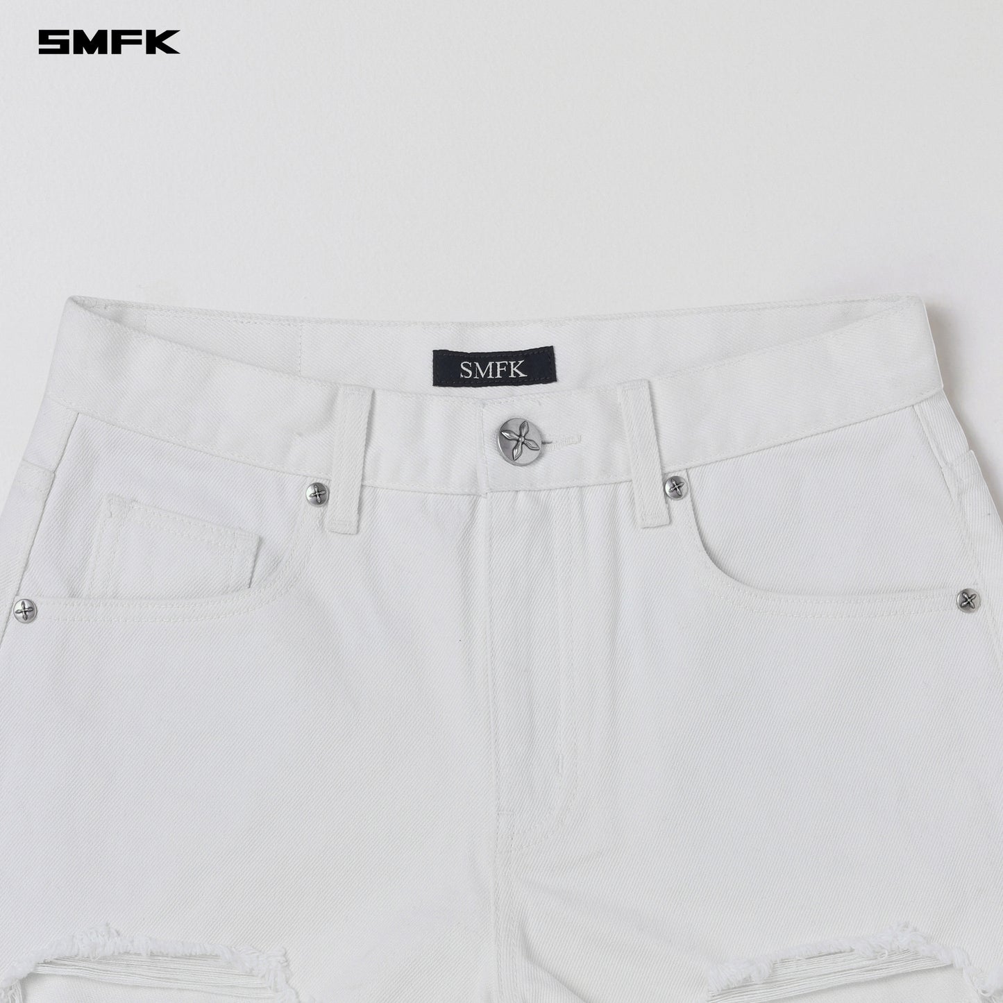 COMPASS MIRAGE MODE DENIM SHORTS/COTTON - CLOUD WHITE