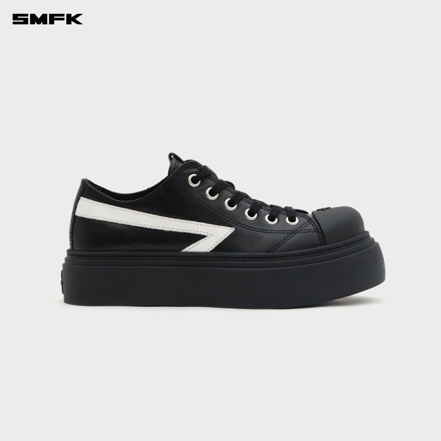 COMPASS METEOR DARK NIGHT Leather Sneaker Women's Shoes WILD BLACK