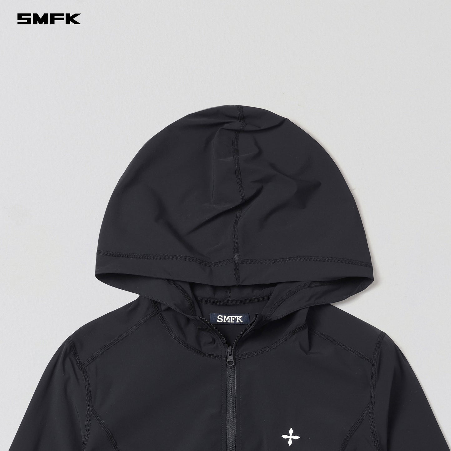 FOCUS OD SLIM HOODIE/E-Nylon - WILD BLACK