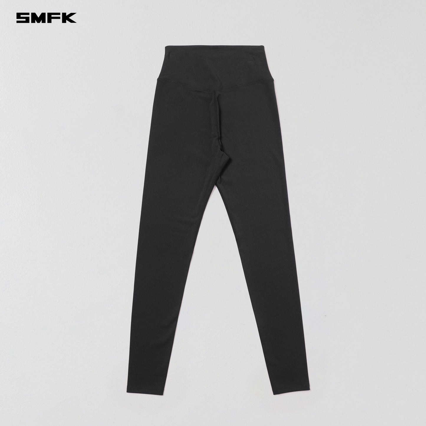 FOCUS GYM TAPER PANTS/Lycra Nylon CLOUD WHITE