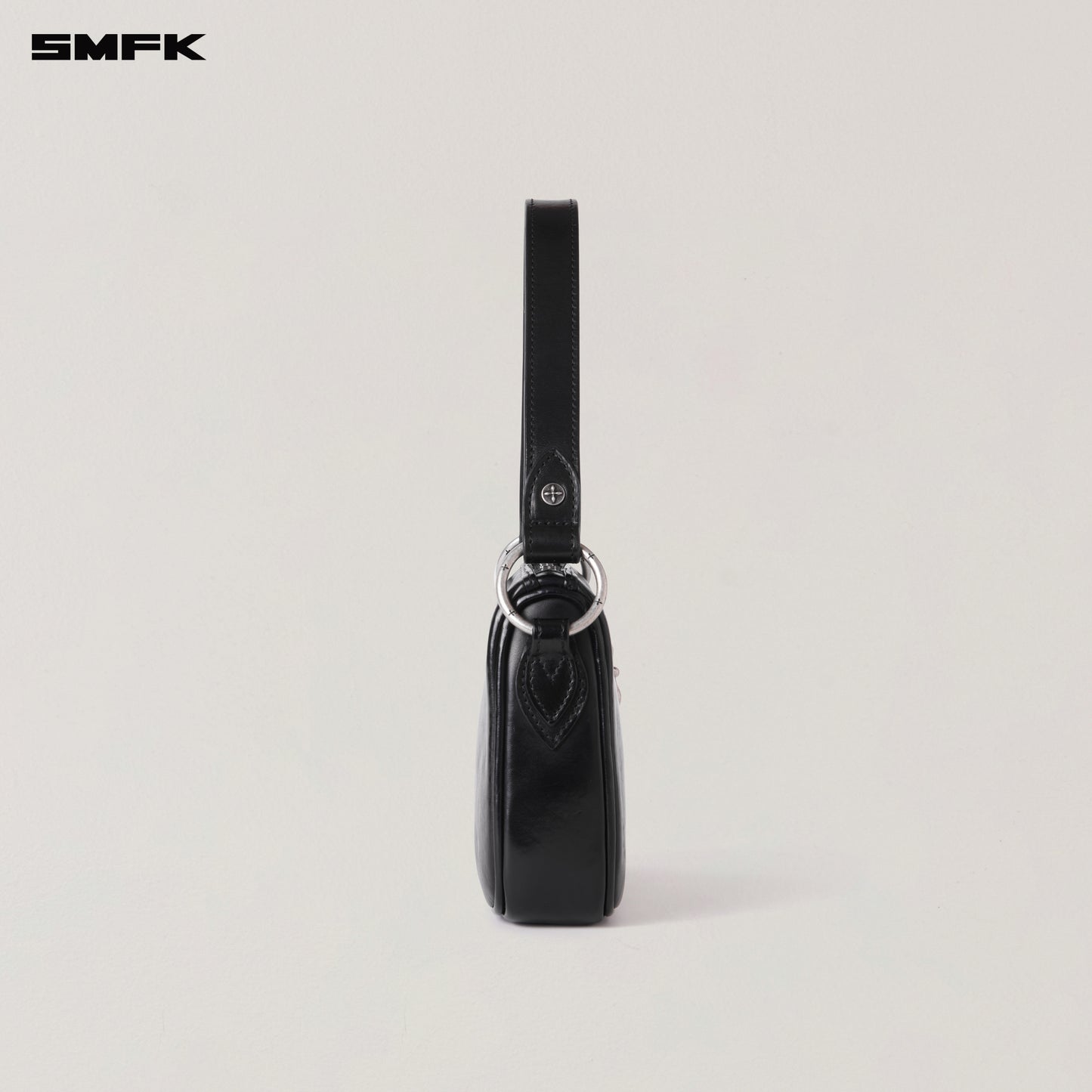 COMPASS BADGE HANDCRAFT HORSE LEATHER SHOULDER/MEDIUM/ WILD BLACK