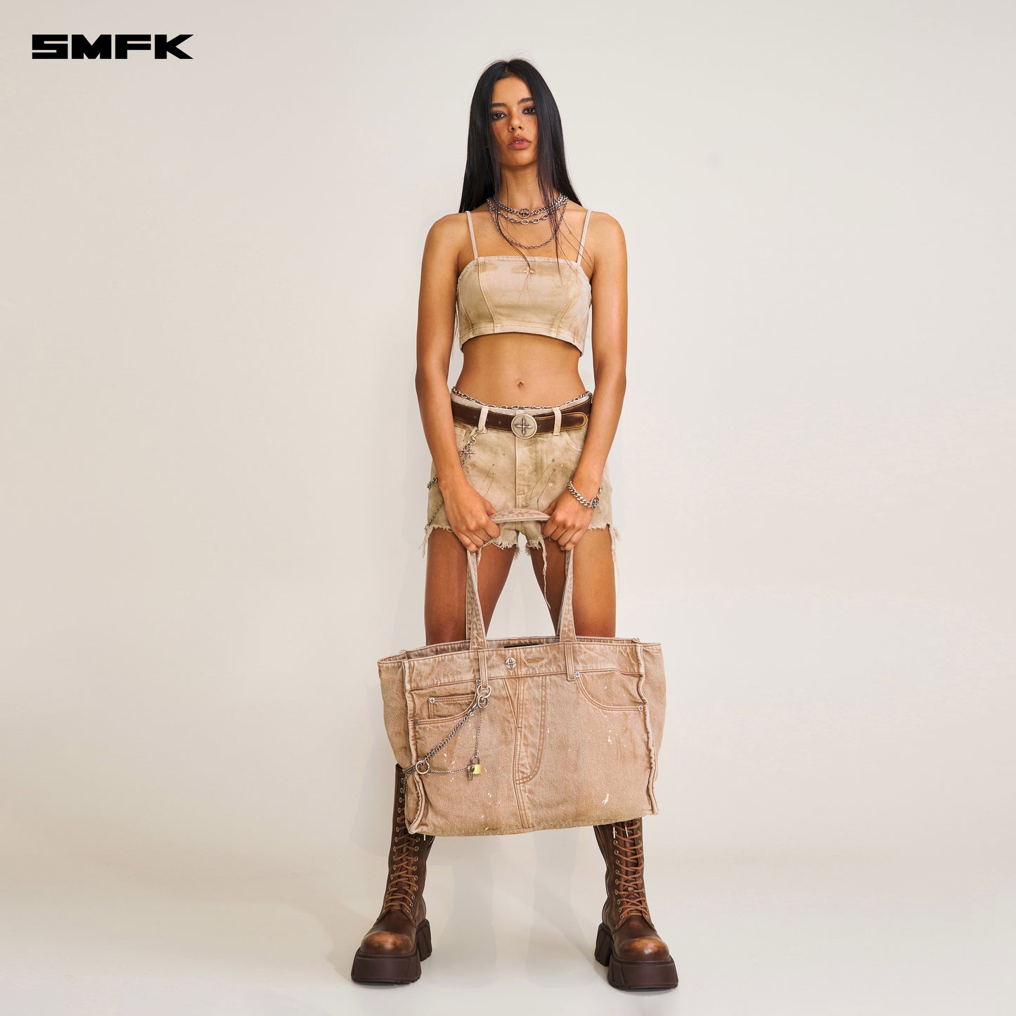 COMPASS BADGE PATINA LEATHER SHOULDER BAG MEDIUM_ WILD HORSE BROWN PATINA