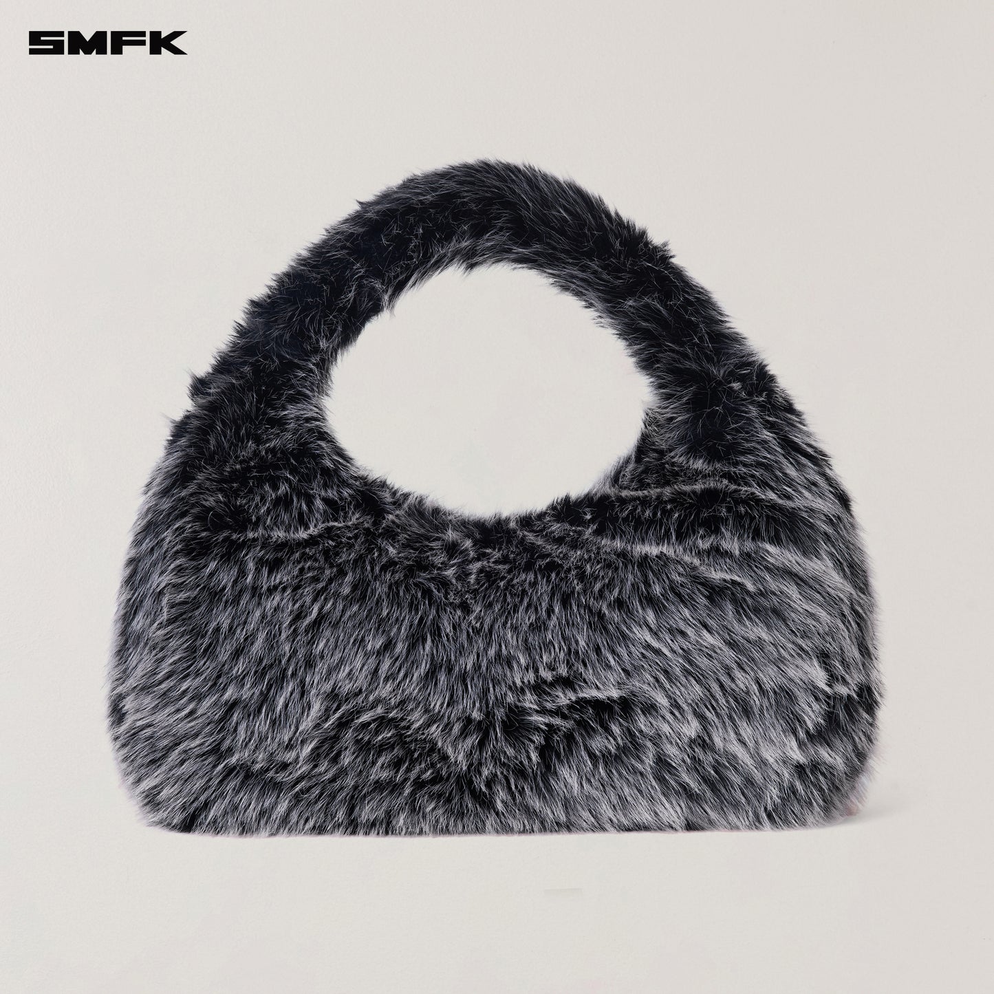 COMPASS COBBLE FURRY BAG/LARGE/ SILVER FOX