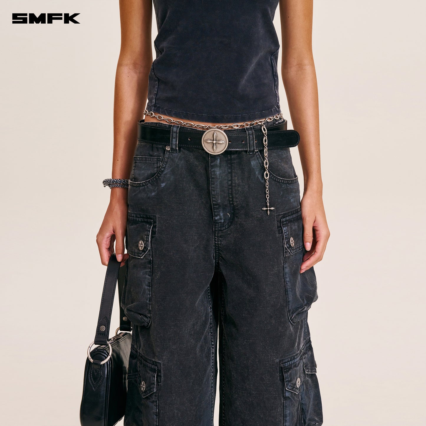 COMPASS CIRCULAR BADGE HANDCRAFT HORSE LEATHER BELT/ WILD BLACK