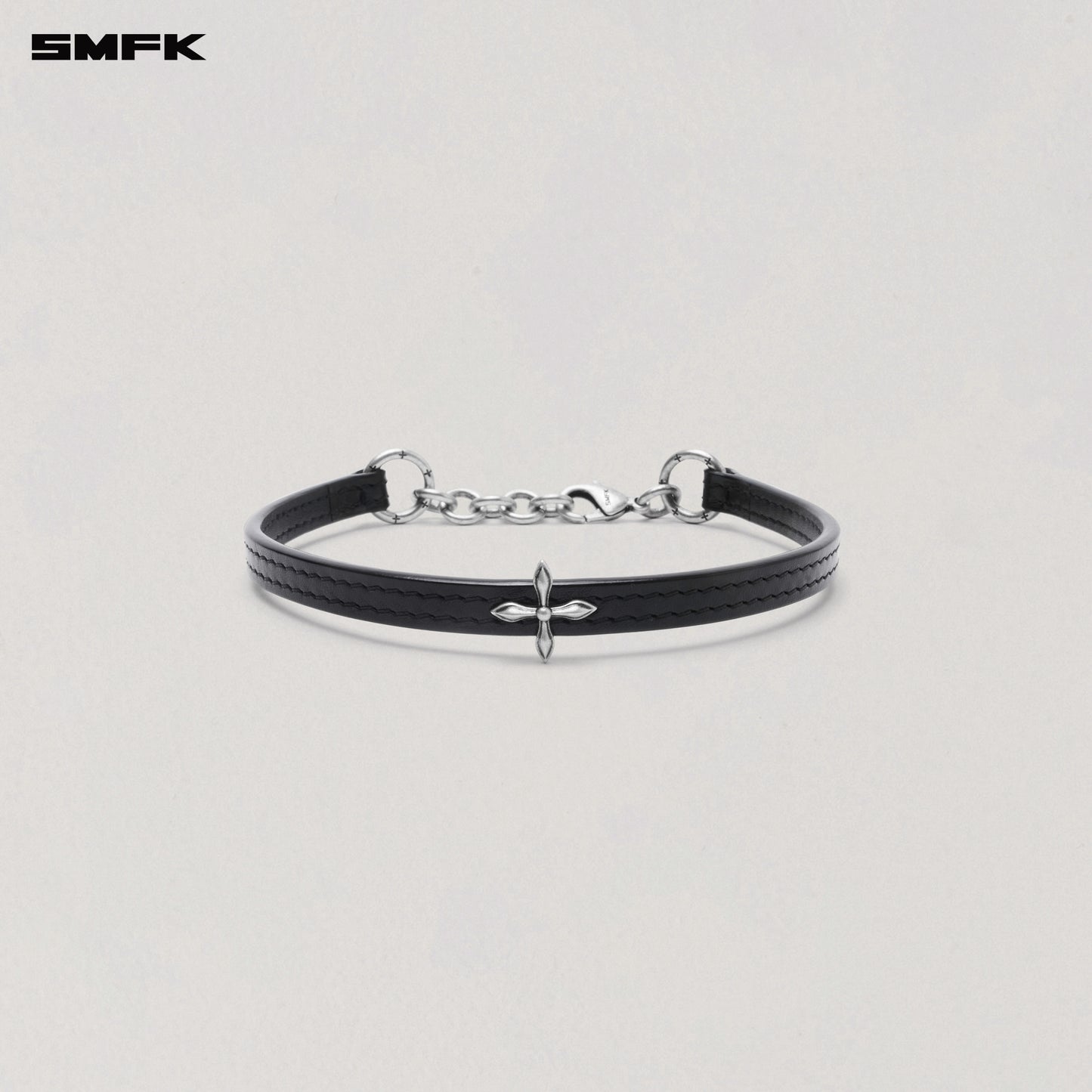 COMPASS RIVET HORSE LEATHER CHOCKER / WILD BLACK