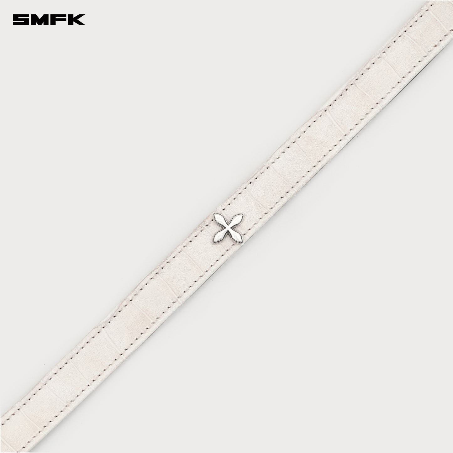 COMPASS Cross Classic Crocodile High Neck Loop White crocodile print