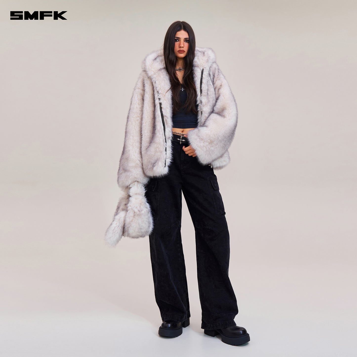 COMPASS MODE WASTELAND FURRY LOOSE HOODIE/ ARCTIC FOX WHITE