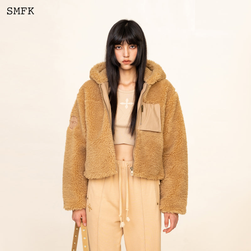 WILDWORLD ADVENTURE FAUX FUR SHORT HOODIE IN GINGER