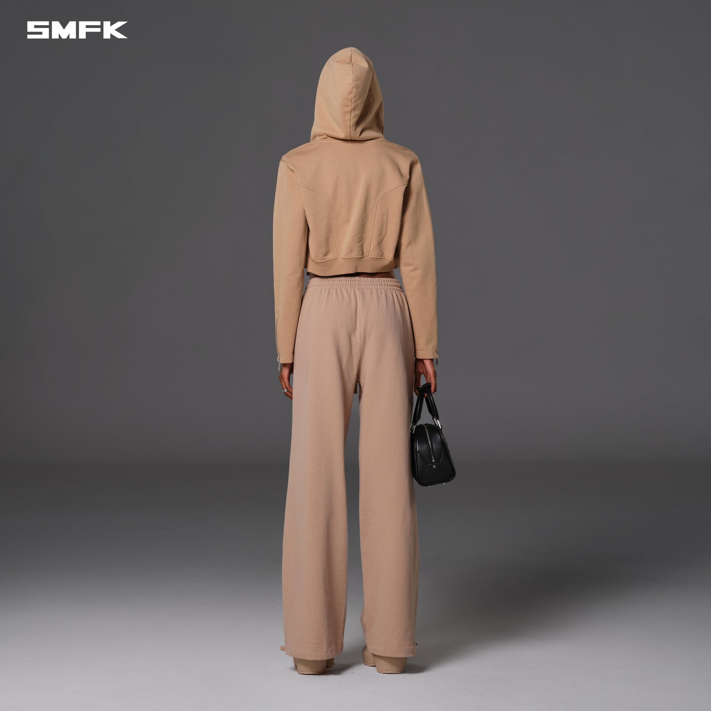 PERMANENT SLIM SHORT HOODIE/COTTON+WOOL - FRESH SKIN