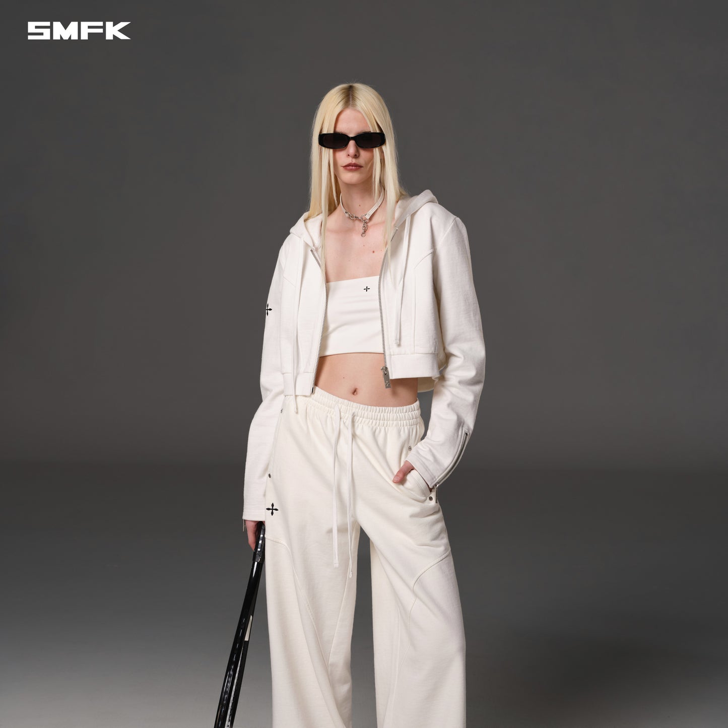 PERMANENT SLIM SHORT HOODIE/COTTON+WOOL - CLOUD WHITE