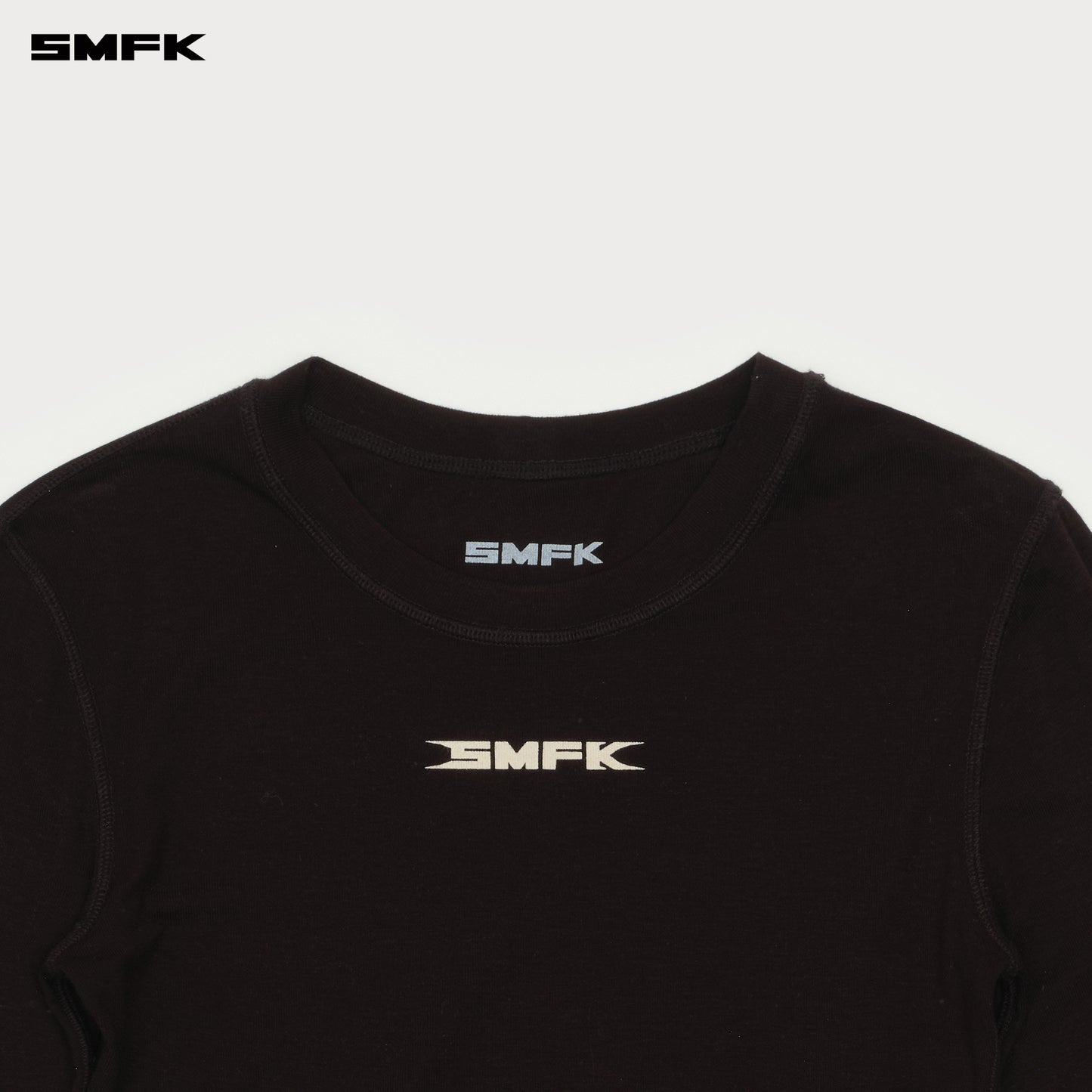 FUTURE Genetic Chain Sport Top Wilderness Black