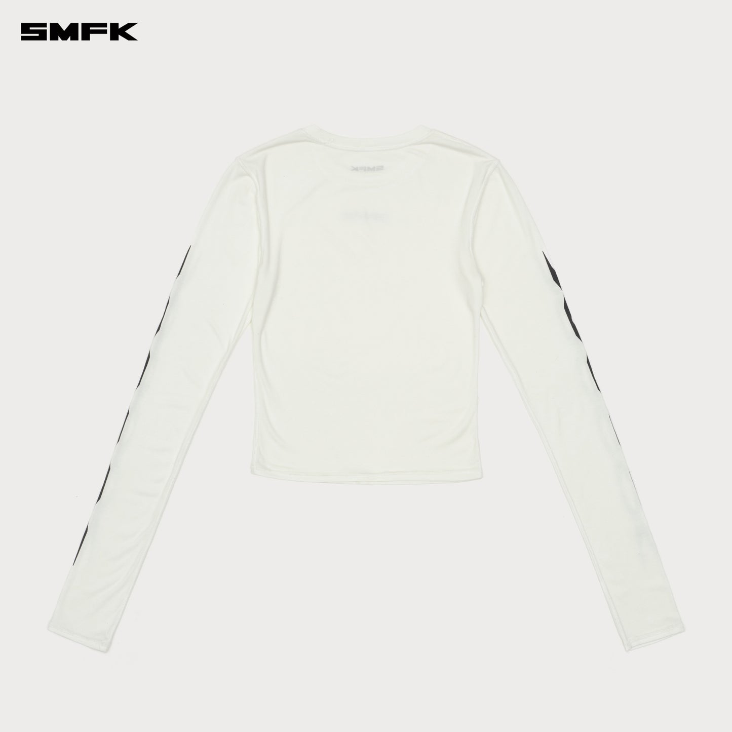 FUTURE Genetic Chain Sport Top Snow Mountain White