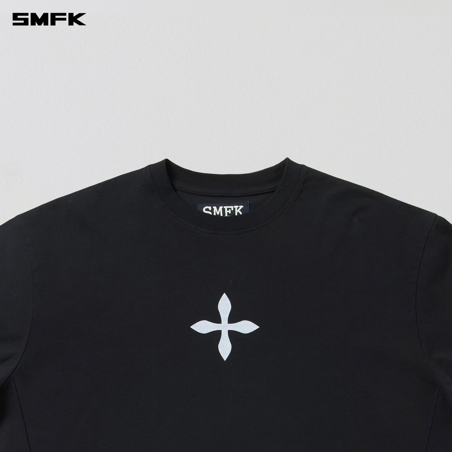 COMPASS MODE MASSIVE TEE-MAGNOLIA/COTTON/ WILD BLACK