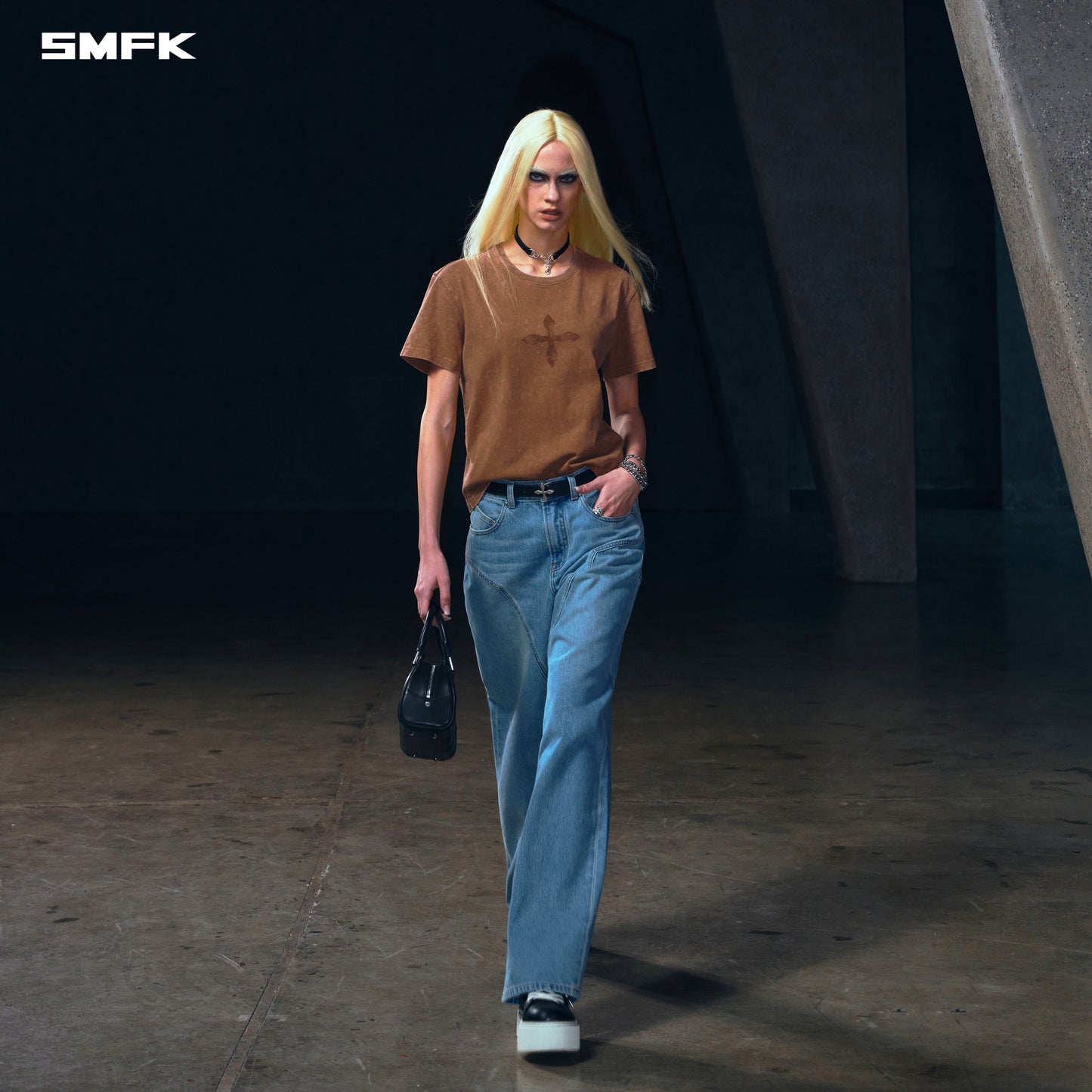 VINTAGE-SAVAGE TEE/STONE WASH