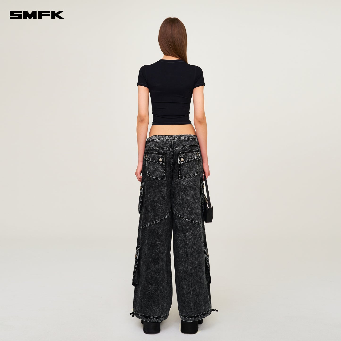 Compass Crosshatch Waist Tee Wilderness Black