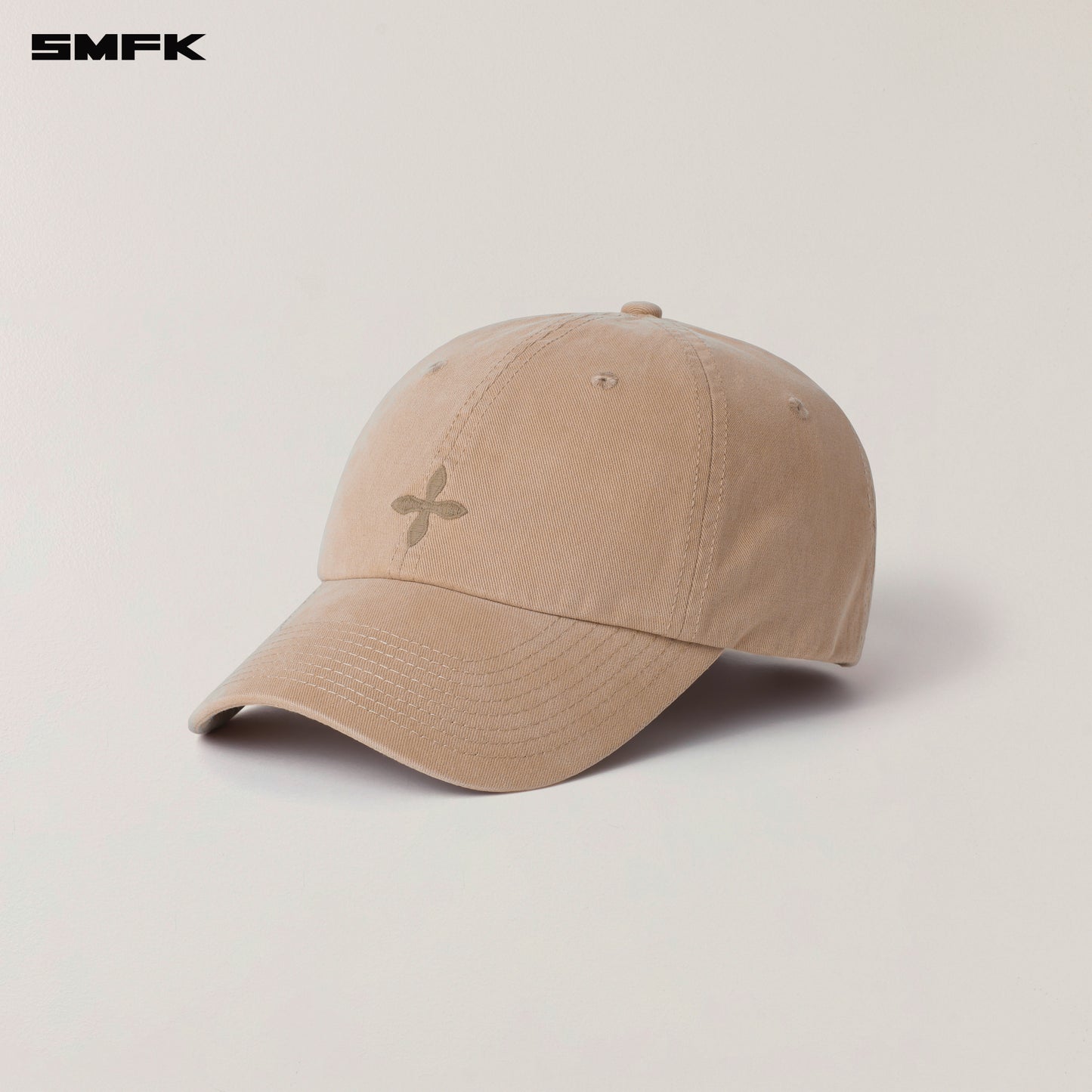 COMPASS BADGE CARGO CAP/SAND