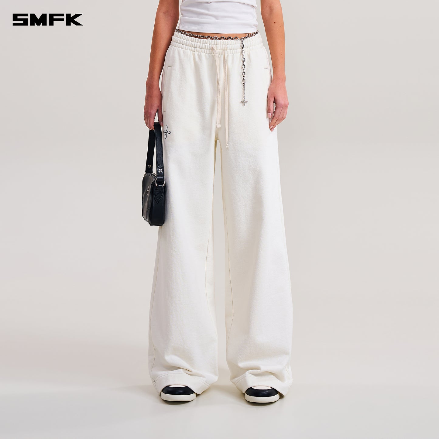COMPASS MODE TOWER LOOSE SPORTS PANTS/ SNOW MOUNTAIN WHITE