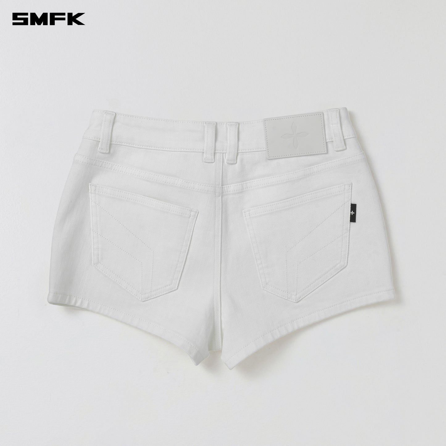WILD MIRAGE SKINNY DENIM SHORTS/E-COTTON