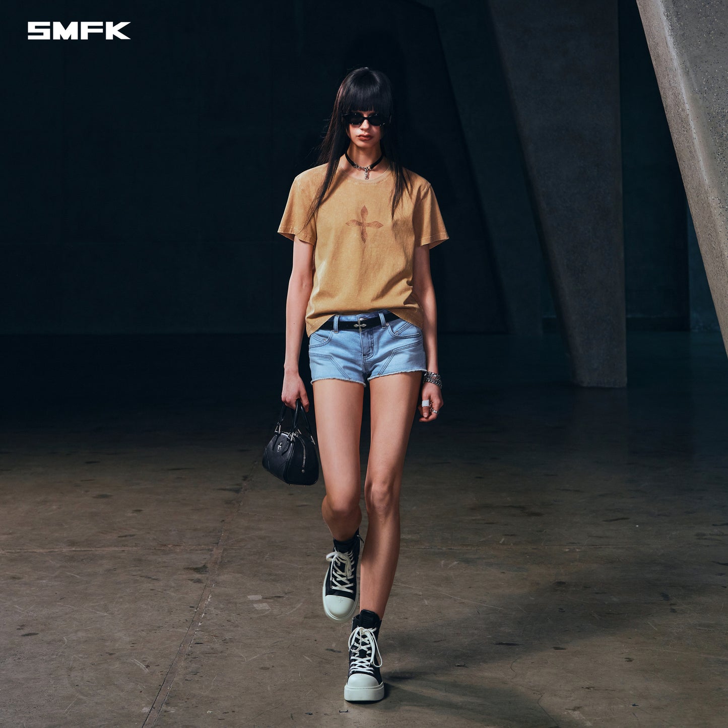 WILD MIRAGE SKINNY DENIM SHORTS/E-COTTON