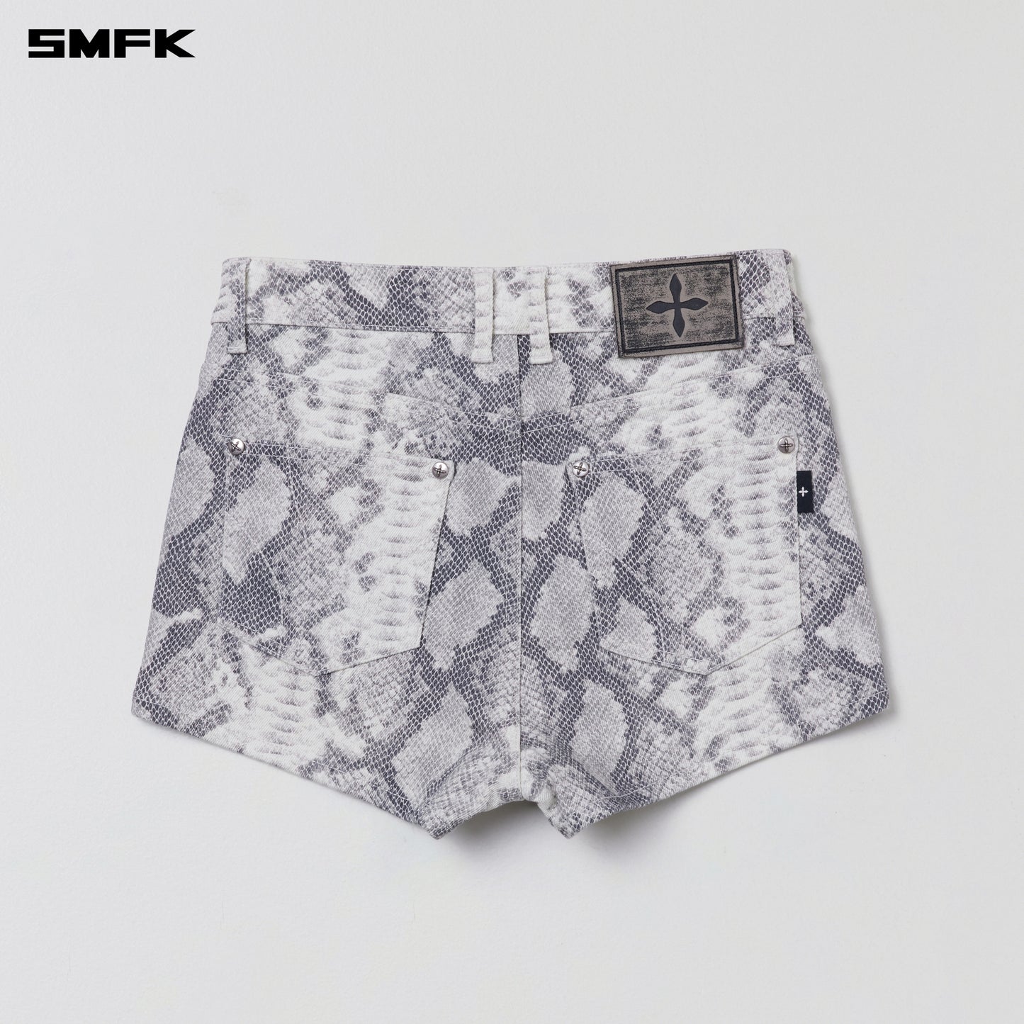 COMPASS DANCER DENIM FLAT SHORTS/ MIRAGE SNAKE