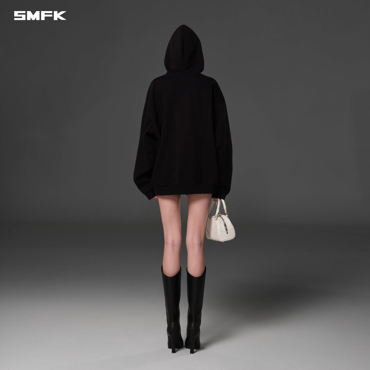 PERMANENT PRISM SHORTS/COTTON WOOL WILD BLACK