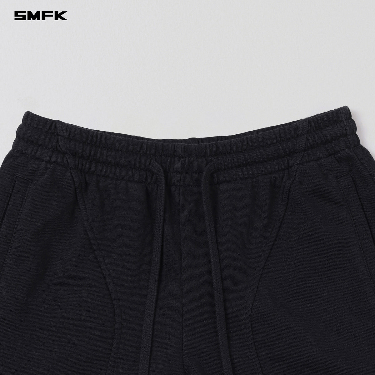 PERMANENT PRISM SHORTS/COTTON WOOL WILD BLACK