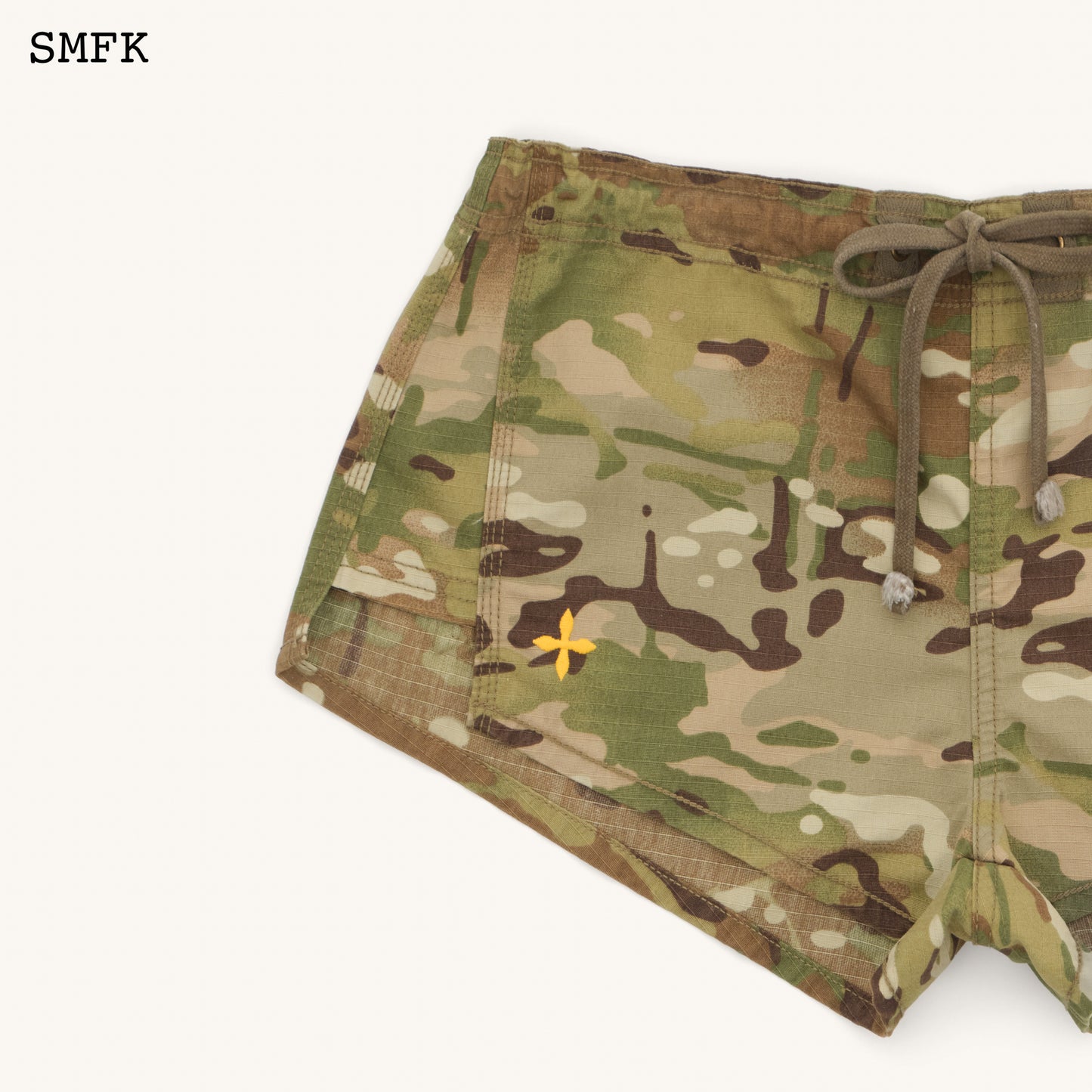 Compass Wild Mustang Low Rise Outdoor Shorts Forest Camouflage