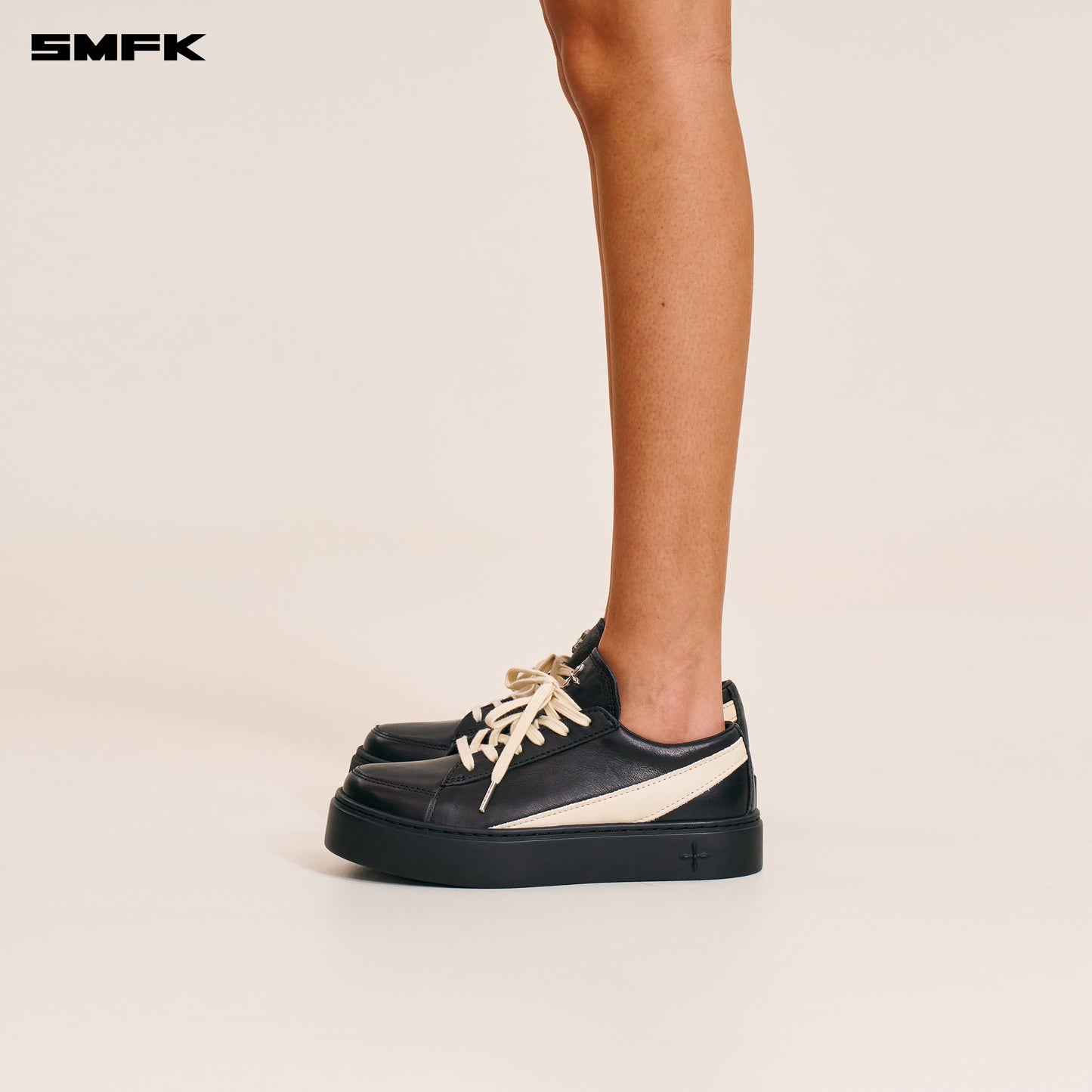 COMPASS ORIGIN LEATHER SNEAKER LOW/ WILD BLACK