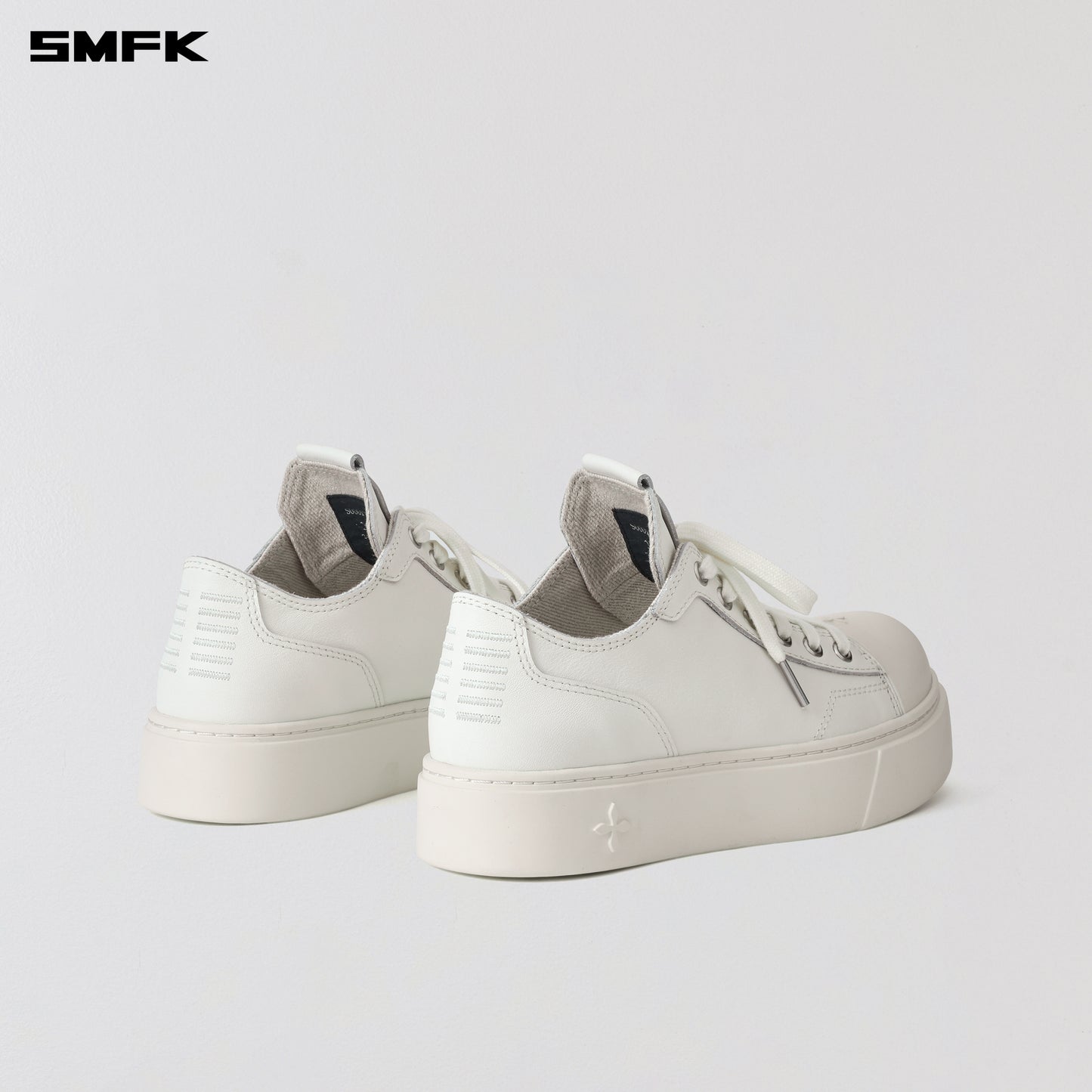 COMPASS MODE LEATHER SNEAKER LOW/COW LEATHER CLOUD WHITE