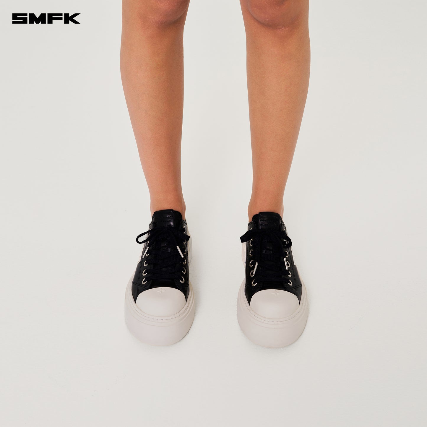 COMPASS METEOR ROVE Meteor Leather Sneakers Women's Shoes black and white