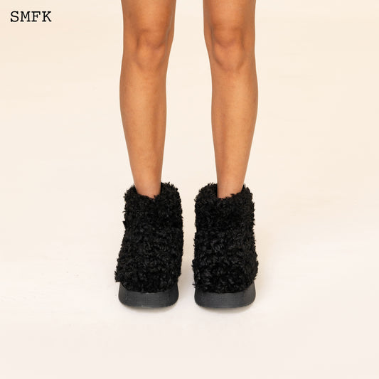 COMPASS WOOLLY BLACK FLUFFY SHORT BOOTS