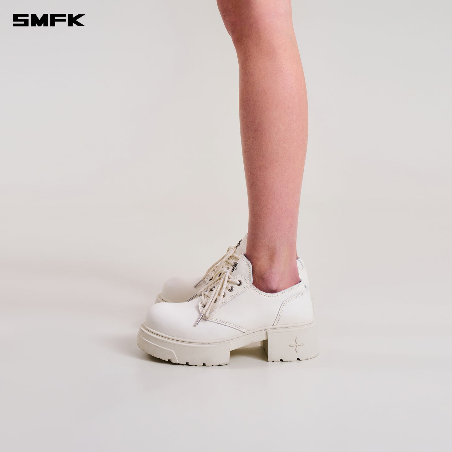 COMPASS MODE DERBY/LEATHER/ CLOUD WHITE