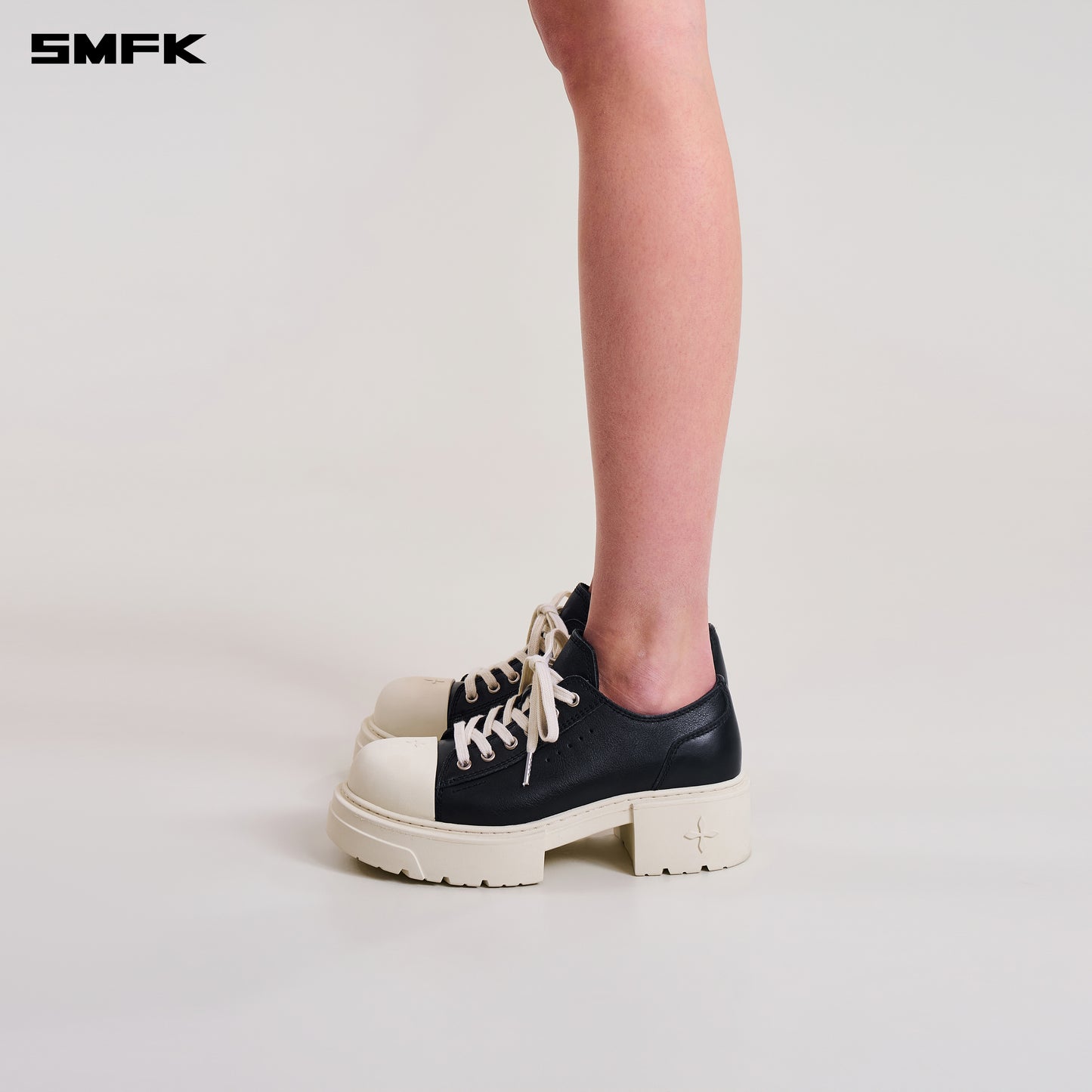 COMPASS MODE MIX THICK SNEAKER/LEATHER/ BLACK WHITE