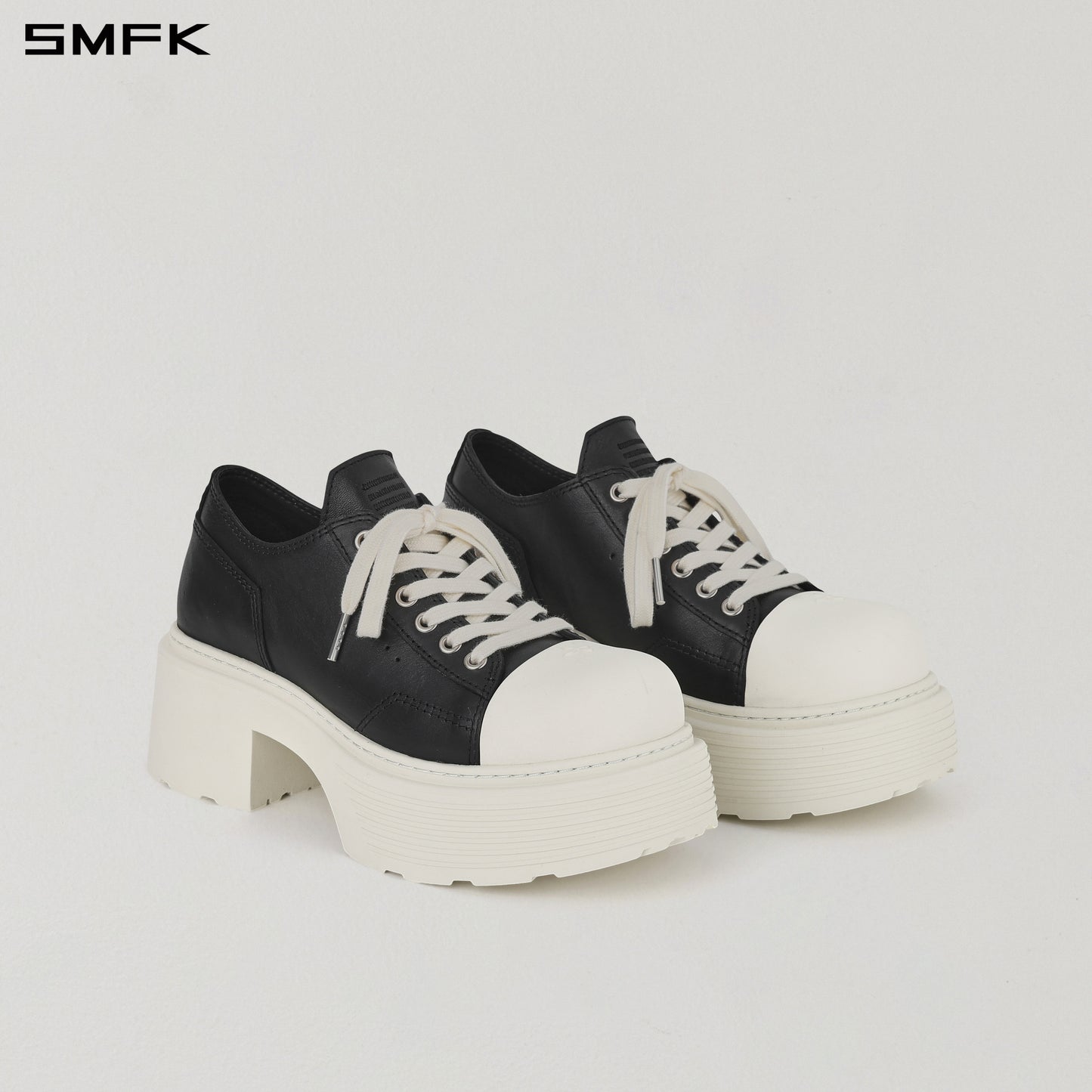 CORE LEATHER SNEAKER/THICK