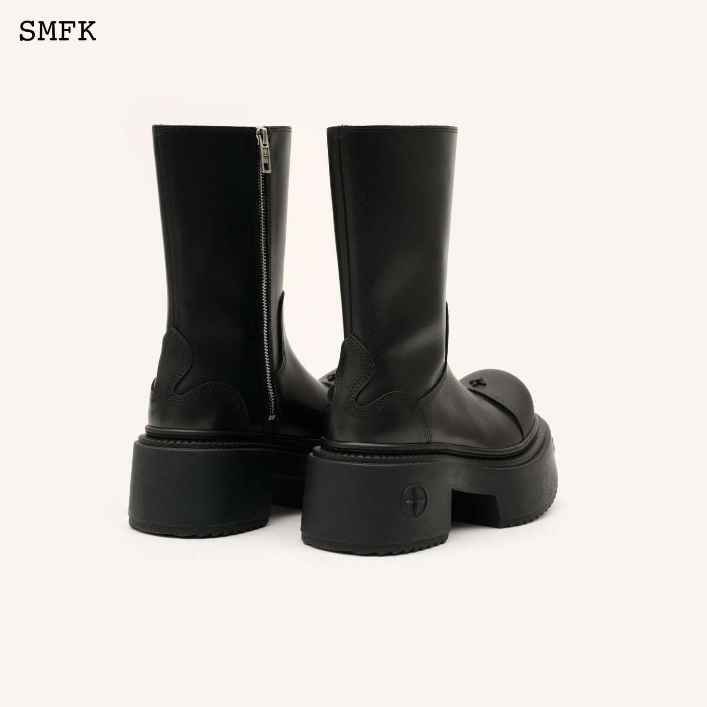 COMPASS RIDER Low Wilderness Horse Boots Women's Shoes Wilderness Black