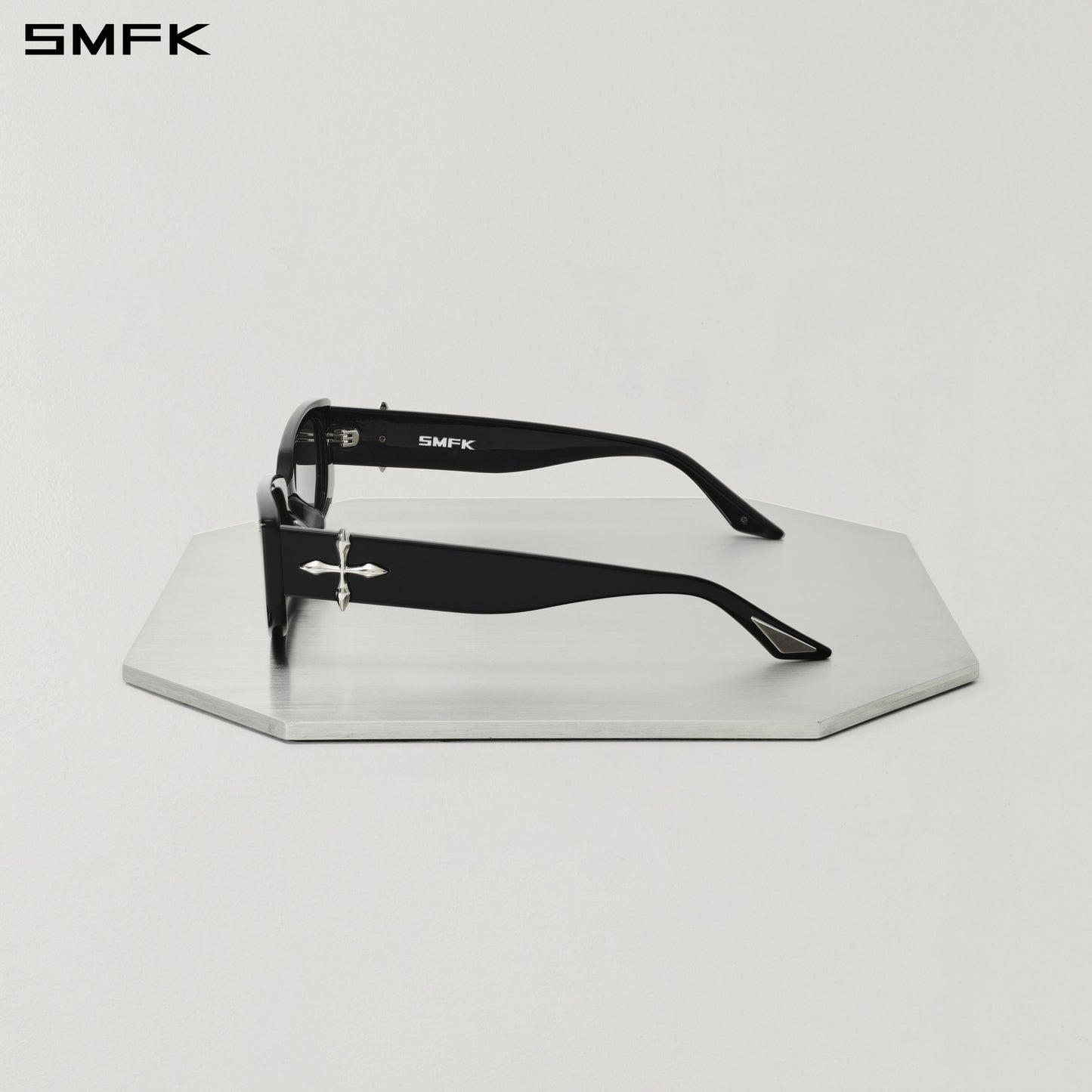 FUTURE TRAJECTORY IRREGULAR SUNGLASSES