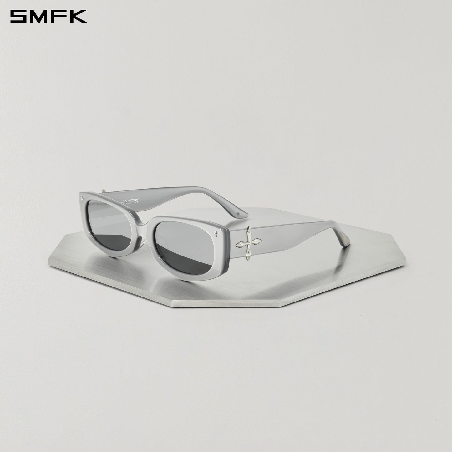 FUTURE TRAJECTORY IRREGULAR SUNGLASSES SPACE SILVER