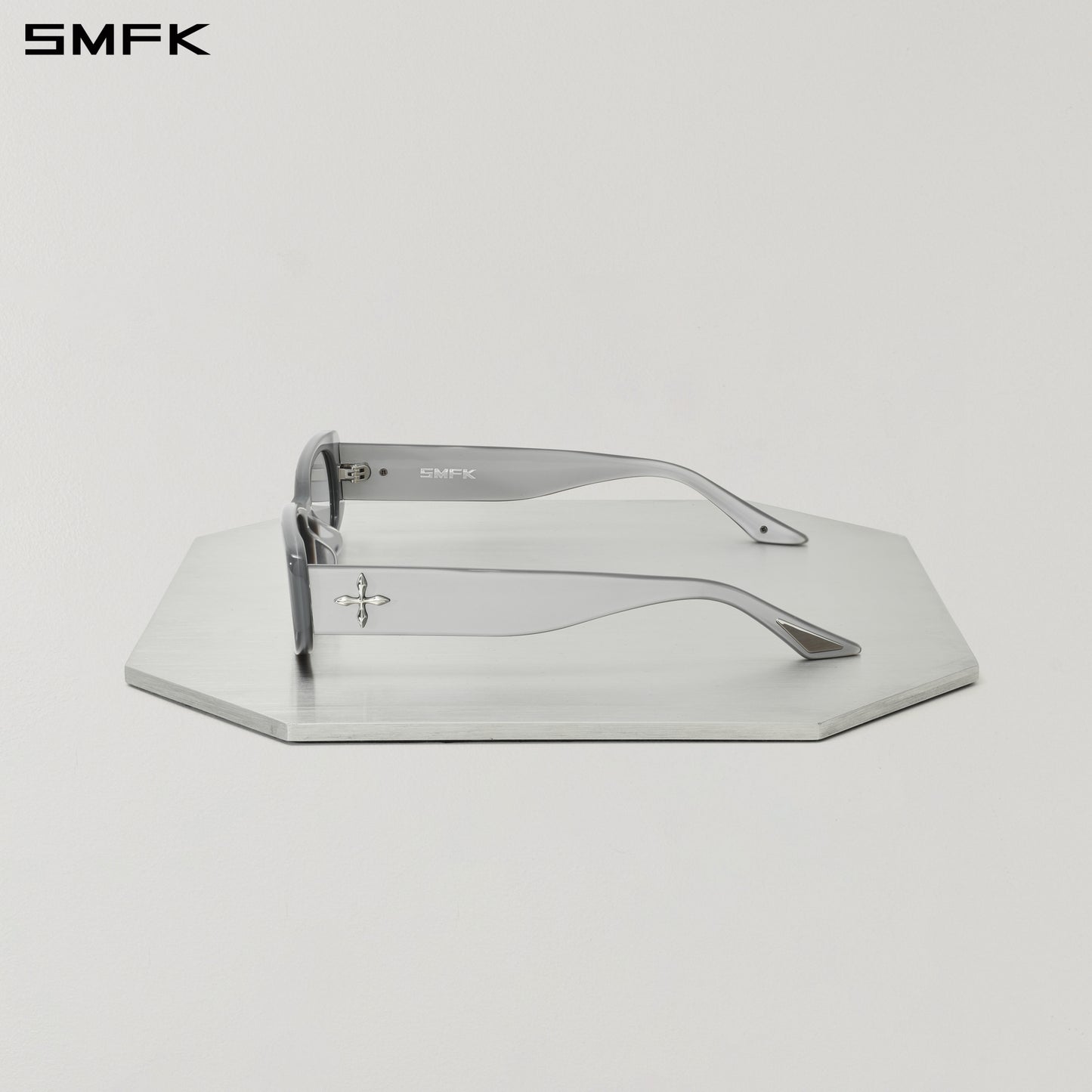 FUTURE STREAMLINE SLIM SUNGLASSES SPACE SLIVER