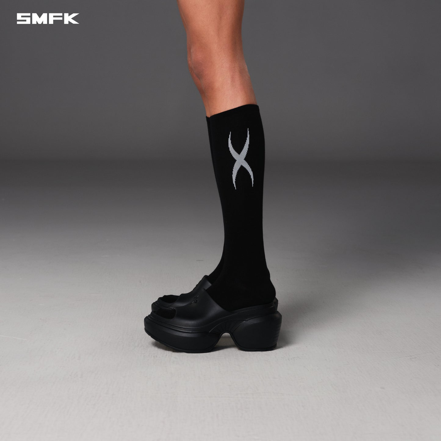 POISE MIDDLE SPORTS SOCKS/LONG-STAPLE COTTON+LYCRA - WILD BLACK
