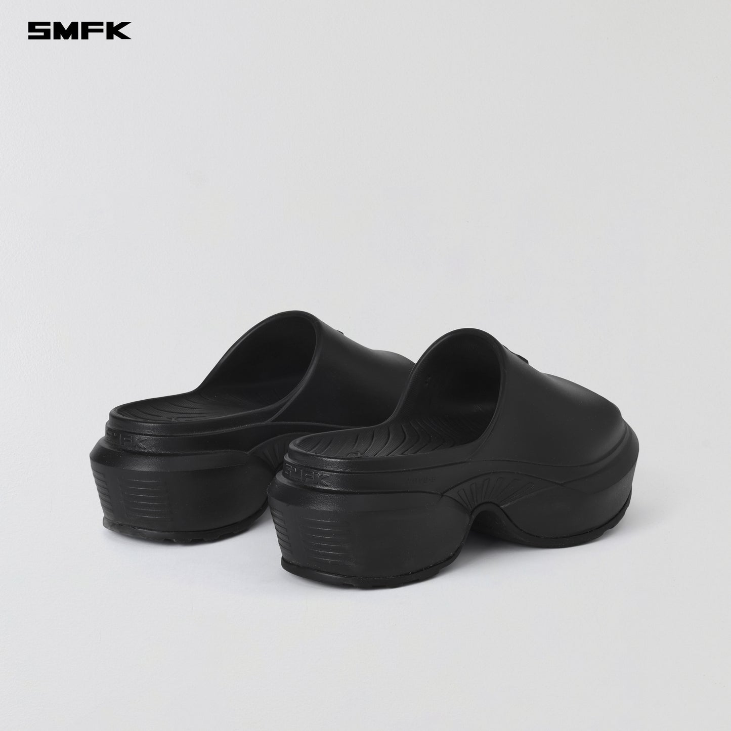 WAVE SLIPPER-F - WILD BLACK