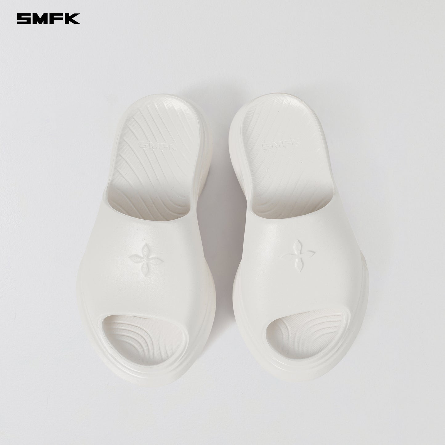 WAVE SLIPPER-F - CLOUD WHITE