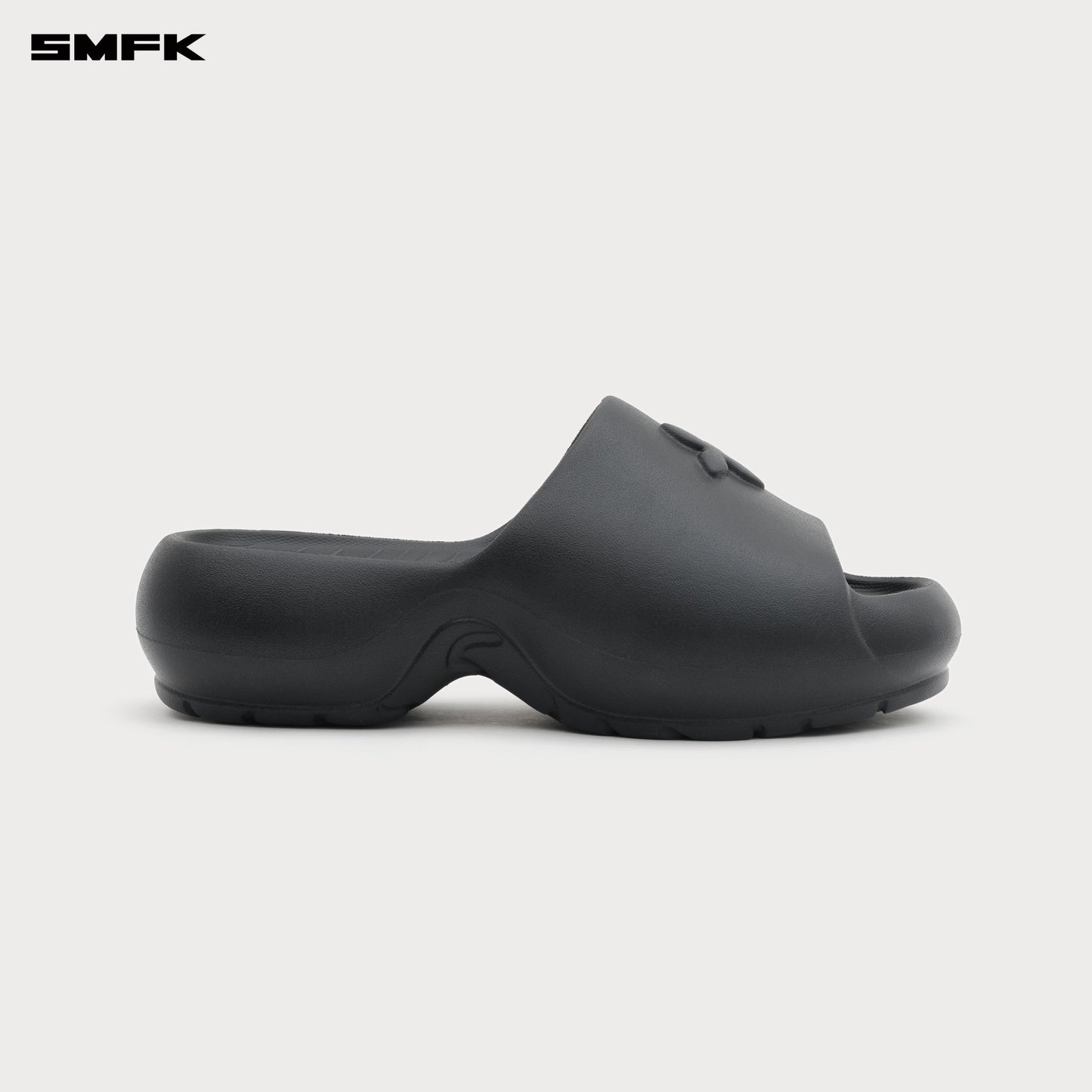 FUTURE RIPPLE future one-piece slipper Women's Shoes Wilderness Black
