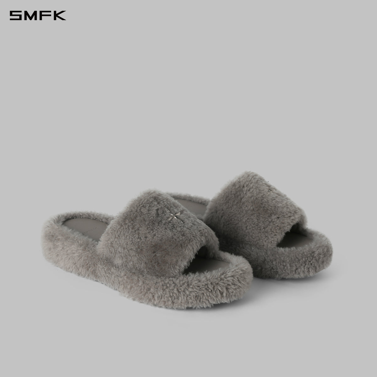 PRISM WORLD SHEEPSKIN SLIPPERS