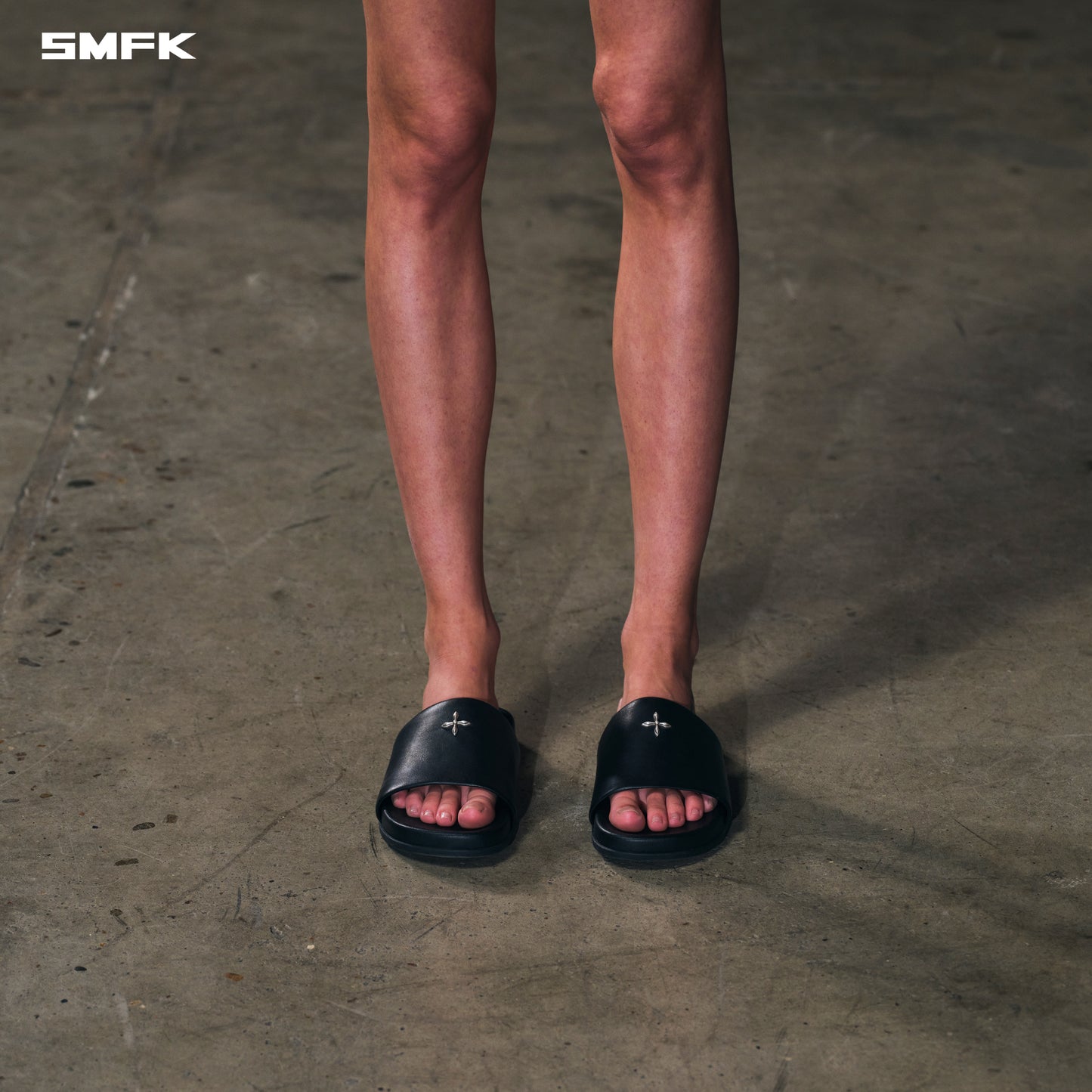 COMPASS MODE-F LEATHER SLIPPER