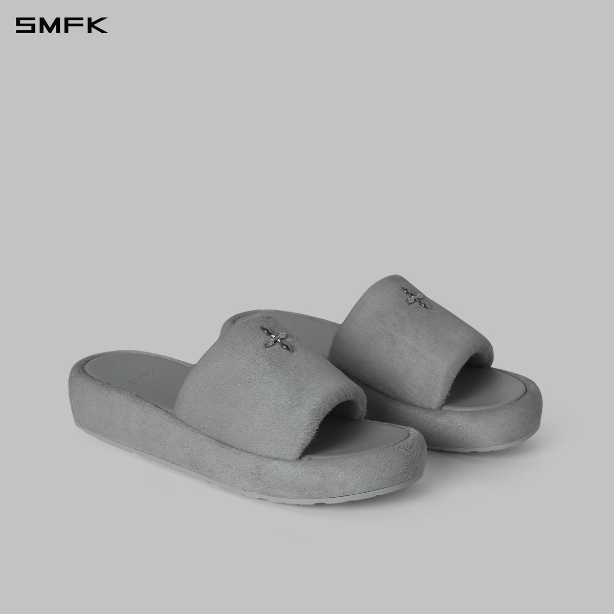 PRISM WORLD LEATHER SLIDES
